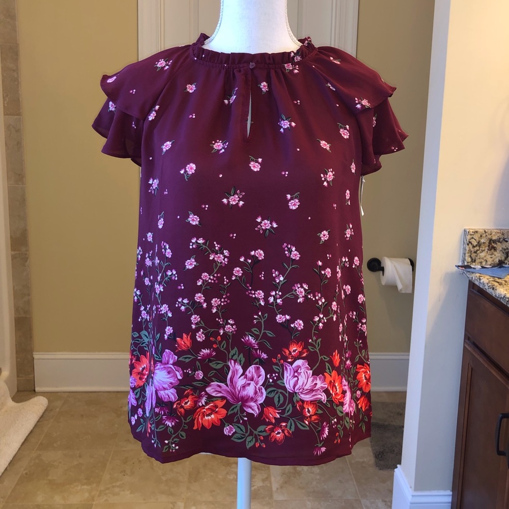 NWT Old Navy short sleeved top XS